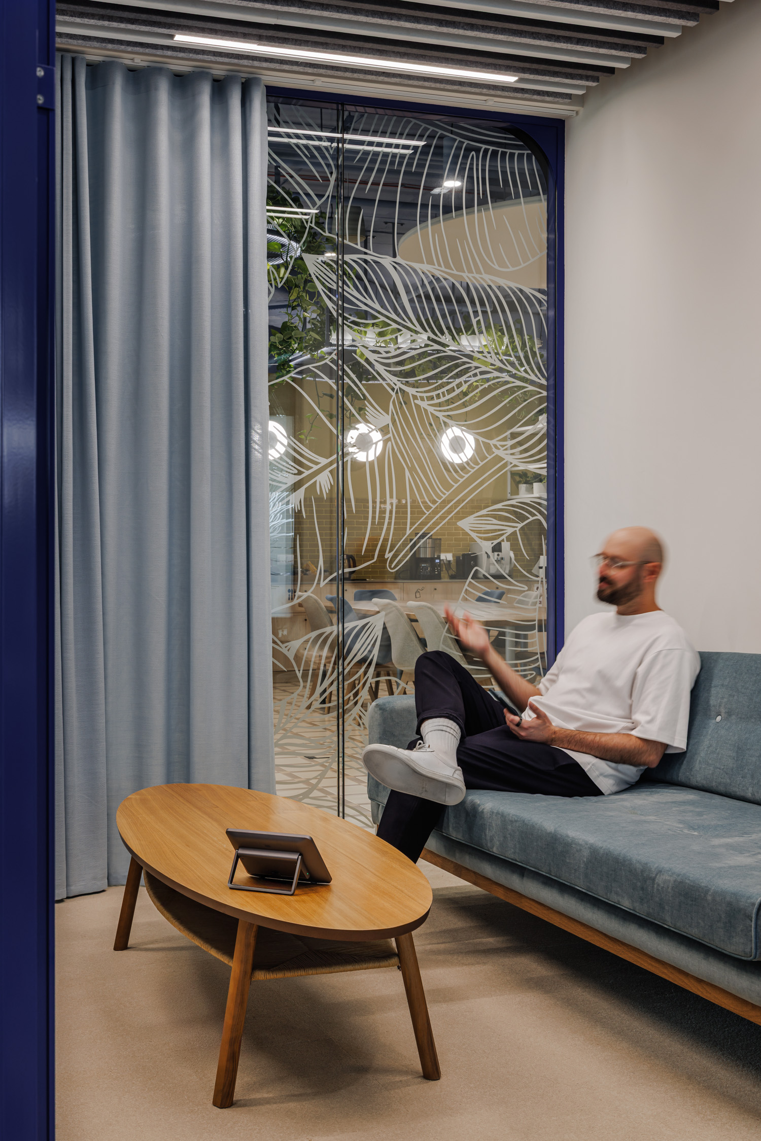 Aranżacja biura Qair - folia na szkle