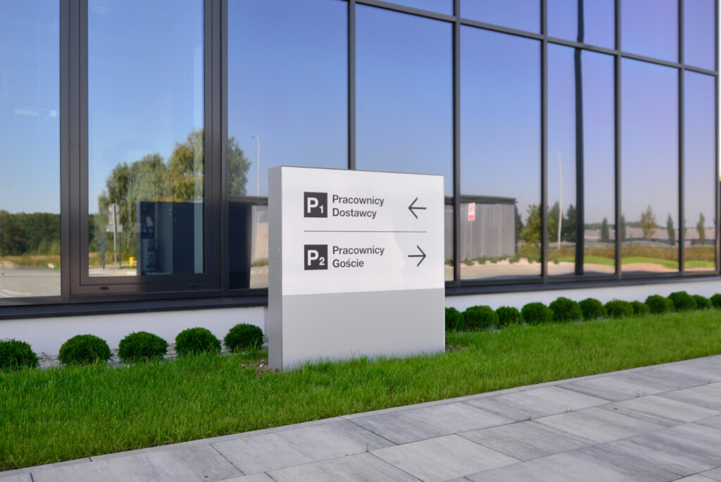 Wayfinding dla Hager Group - projekt i realizacja Space Wizard